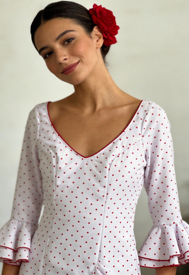 TRAJE DE FLAMENCA LOLITA LUNARES PEQUEÑOS