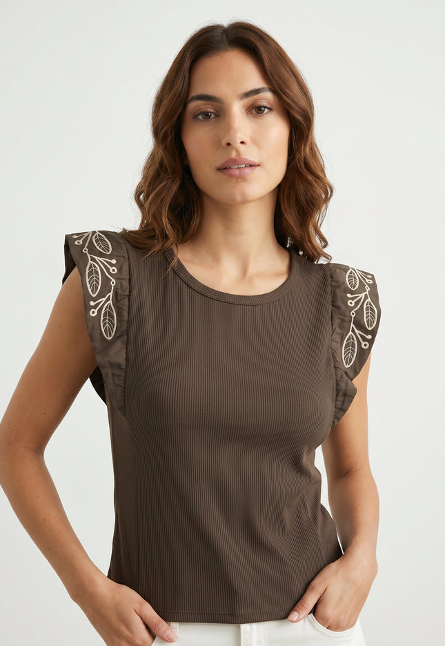 CAMISETA ARMONIAS BORDADOS