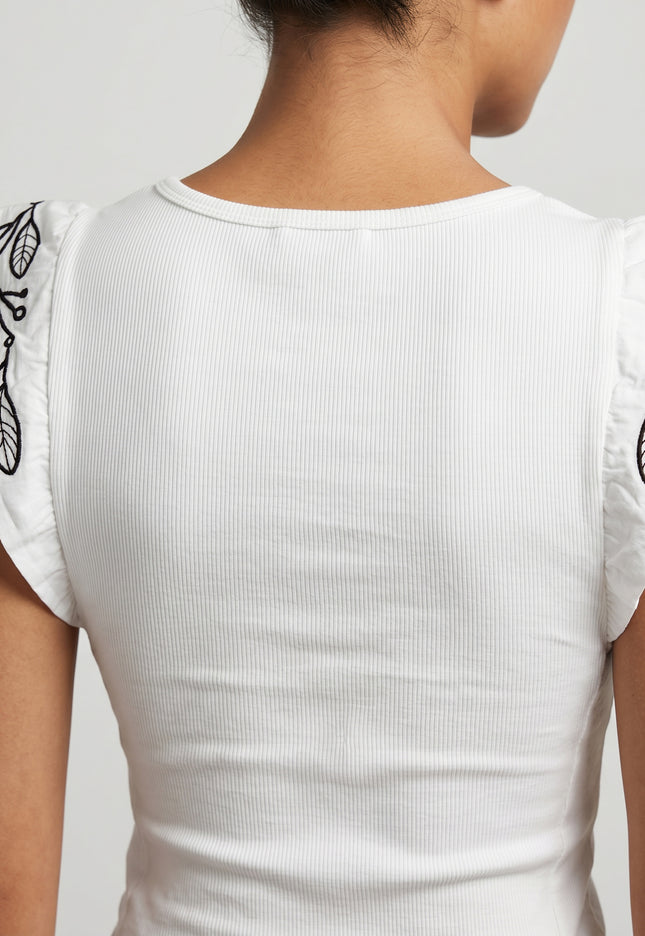CAMISETA ARMONIAS BORDADOS