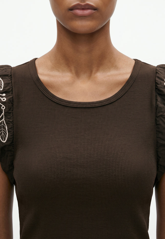 CAMISETA ARMONIAS BORDADOS