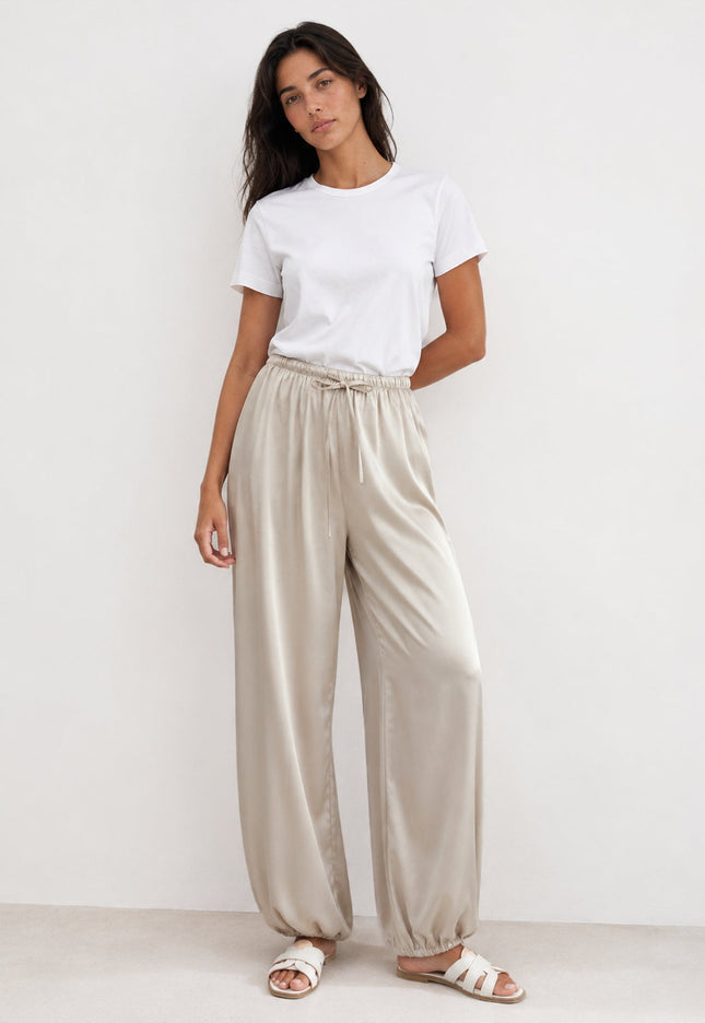 PANTALÓN ARMONIAS SATINADO CAPRI