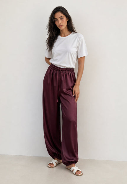 PANTALÓN ARMONIAS SATINADO CAPRI