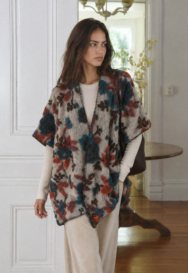 PONCHO ARMONIAS LANA