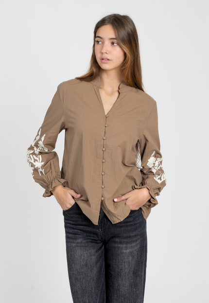 CAMISA ARMONIAS BORDADOS