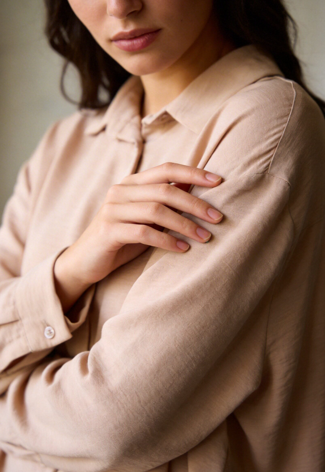 CAMISA ARMONIAS OVERSIZE