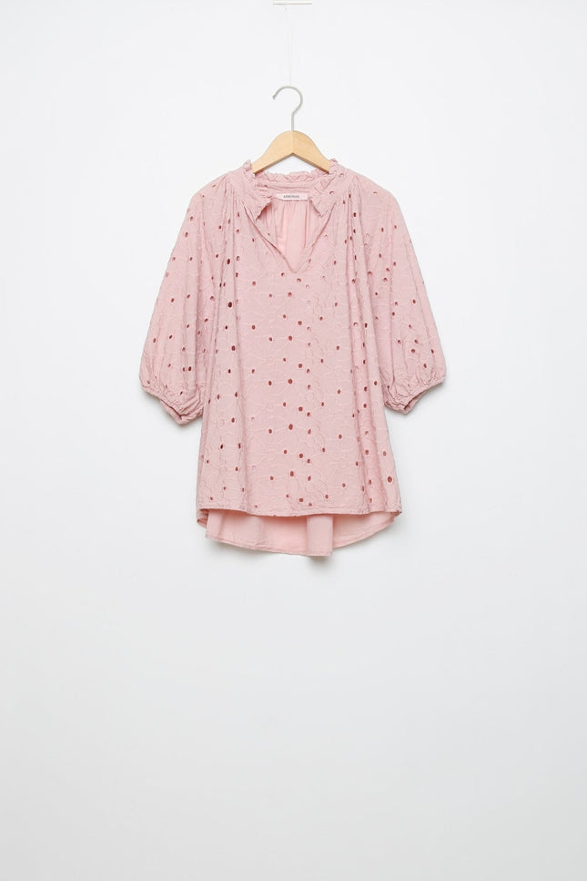 BLUSA ARMONIAS BORDADOS