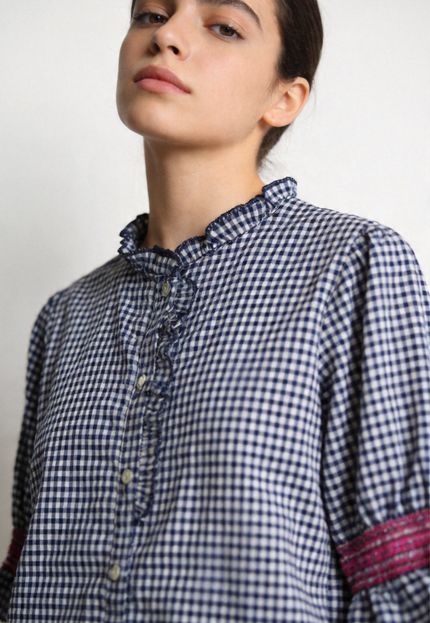 BLUSA ARMONIAS TEEN BORDADOS