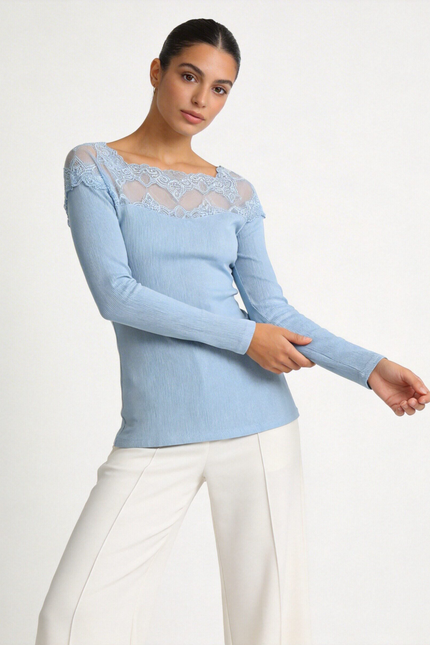 CAMISETA ARMONIAS ENCAJE