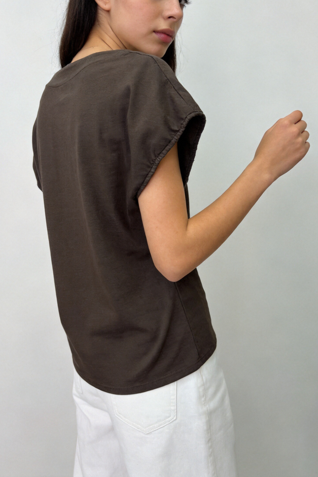 CAMISETA ARMONIAS TEEN TACHUELAS