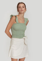 GREEN