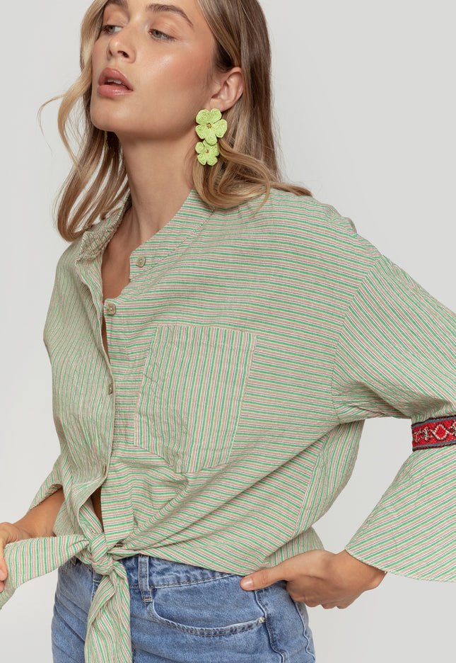 BLUSA ARMONIAS ACAMPANADA