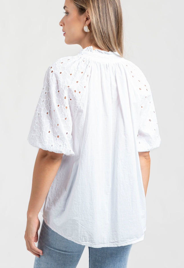 BLUSA ARMONIAS BORDADOS